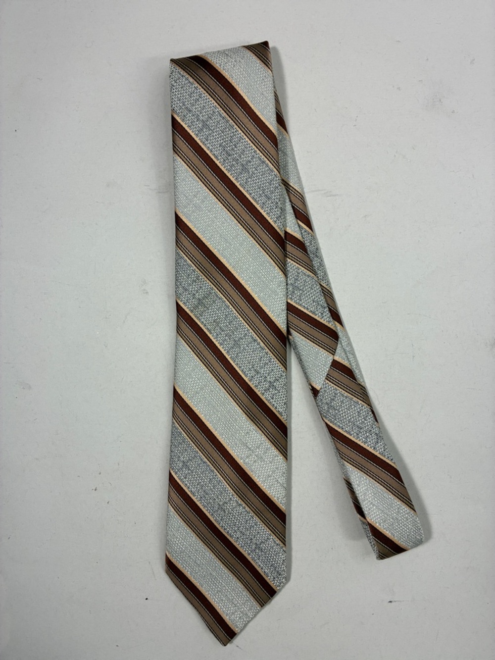 Men's Silver and Brown Diagonal Stripe Tie